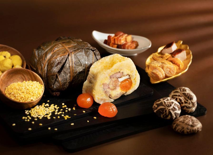 香港港麗酒店 金葉庭瑤柱裹蒸糉