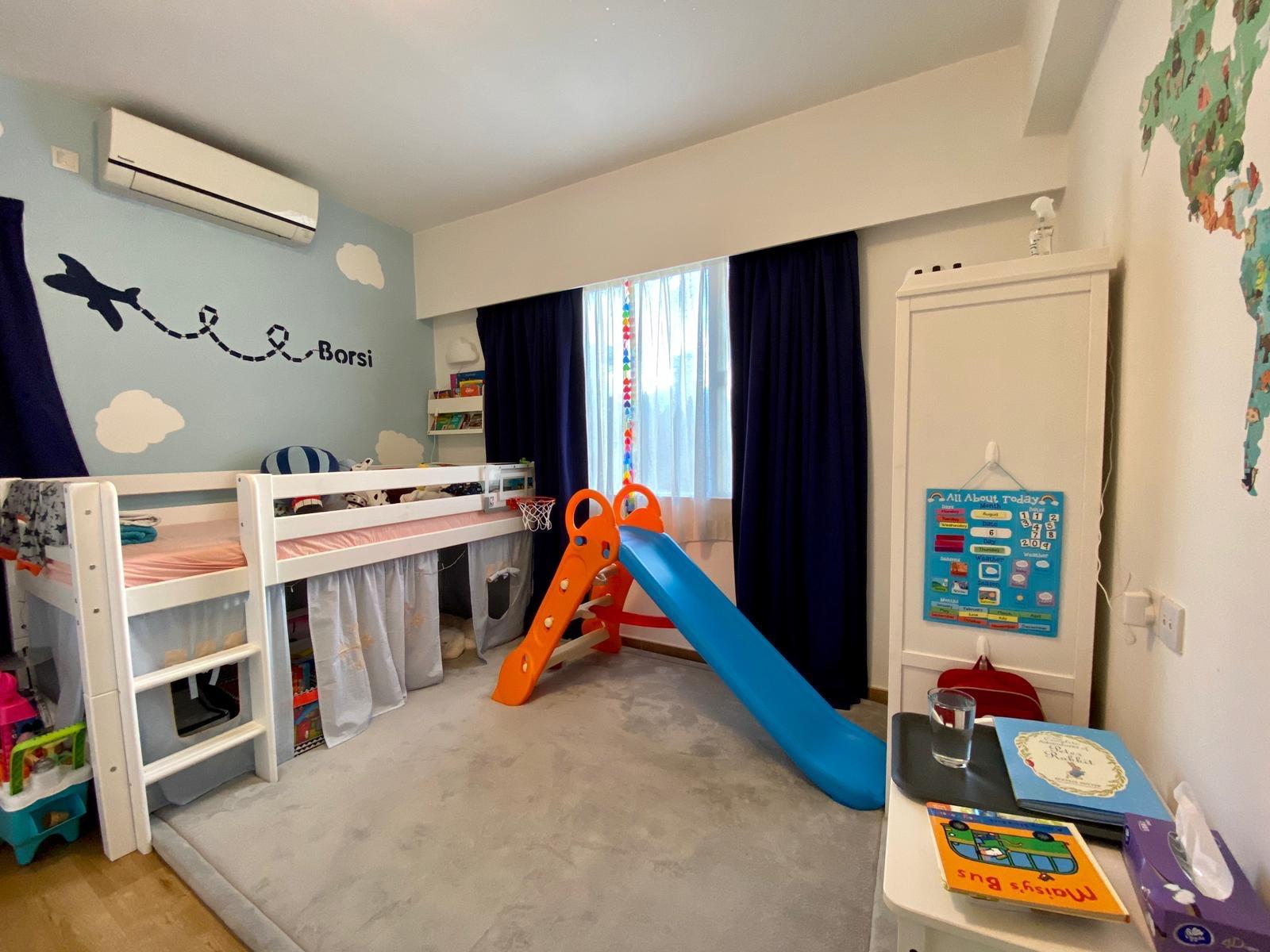 小朋友睡房有足夠空間擺放滑梯,即時變身小型遊樂埸。