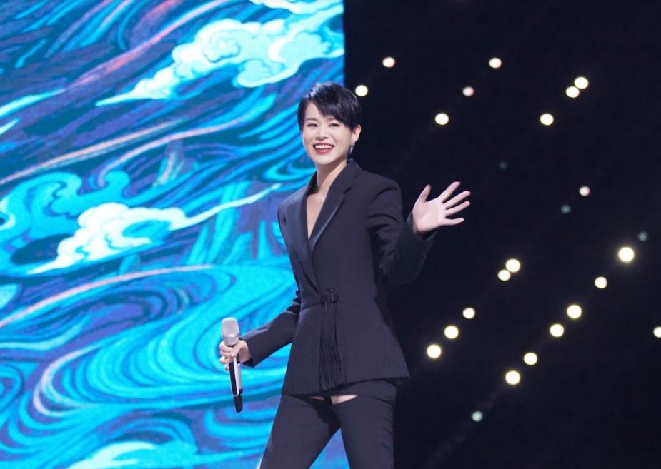 胡杏兒今次參加《乘風破浪3》,可算是大膽挑戰自己。