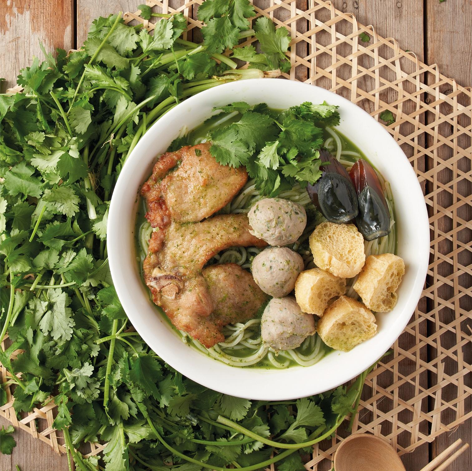 南記粉麵最新推出「芫茜蓉湯底米線」套餐