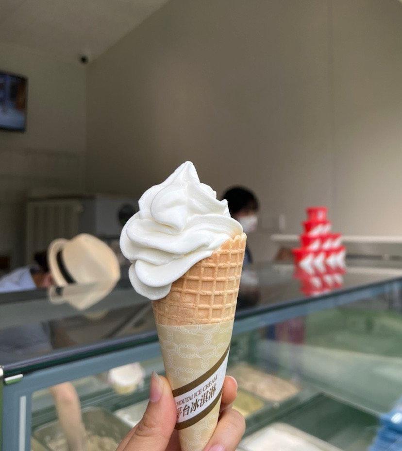 茅台雪糕威化筒裝。(互聯網)