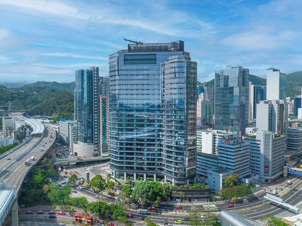 新世界旗下長沙灣商業地有逾220萬方呎,將於今明兩年陸續入伙,發展商擬保留逾半甲廈單位長線收租。(圖為荔枝角道888號)