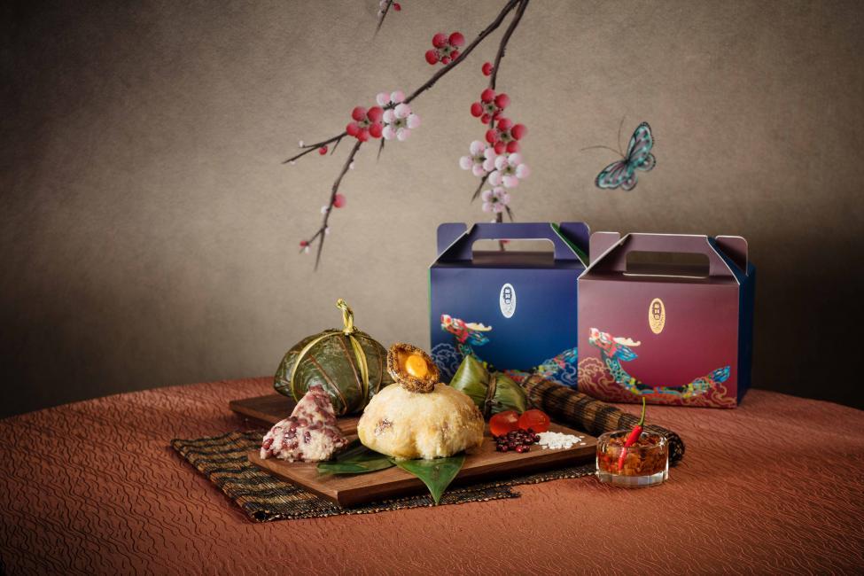 西班牙黑毛豬瑤柱金腿醬油蛋黃粽 + 紫米豆沙甜粽 + 迷你紅豆粽