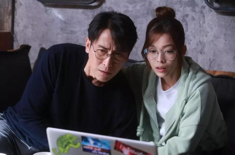 馬德鐘形容賴慰玲猶如充電器,每次演對手戲猶如為他叉電。(截圖)