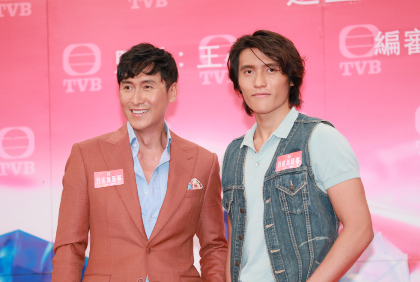 馬德鐘與兒子馬在驤在《我家無難事》父子檔上陣,但對兒子將來會否加入娛樂圈,馬神表示讓兒子自由決定。