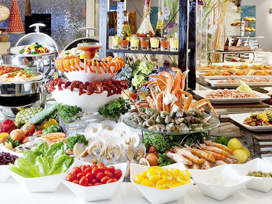 首批「賞你遊香港」約150個行程今日出爐,行程維港秘景和尋覓美食等。(旅發局圖)