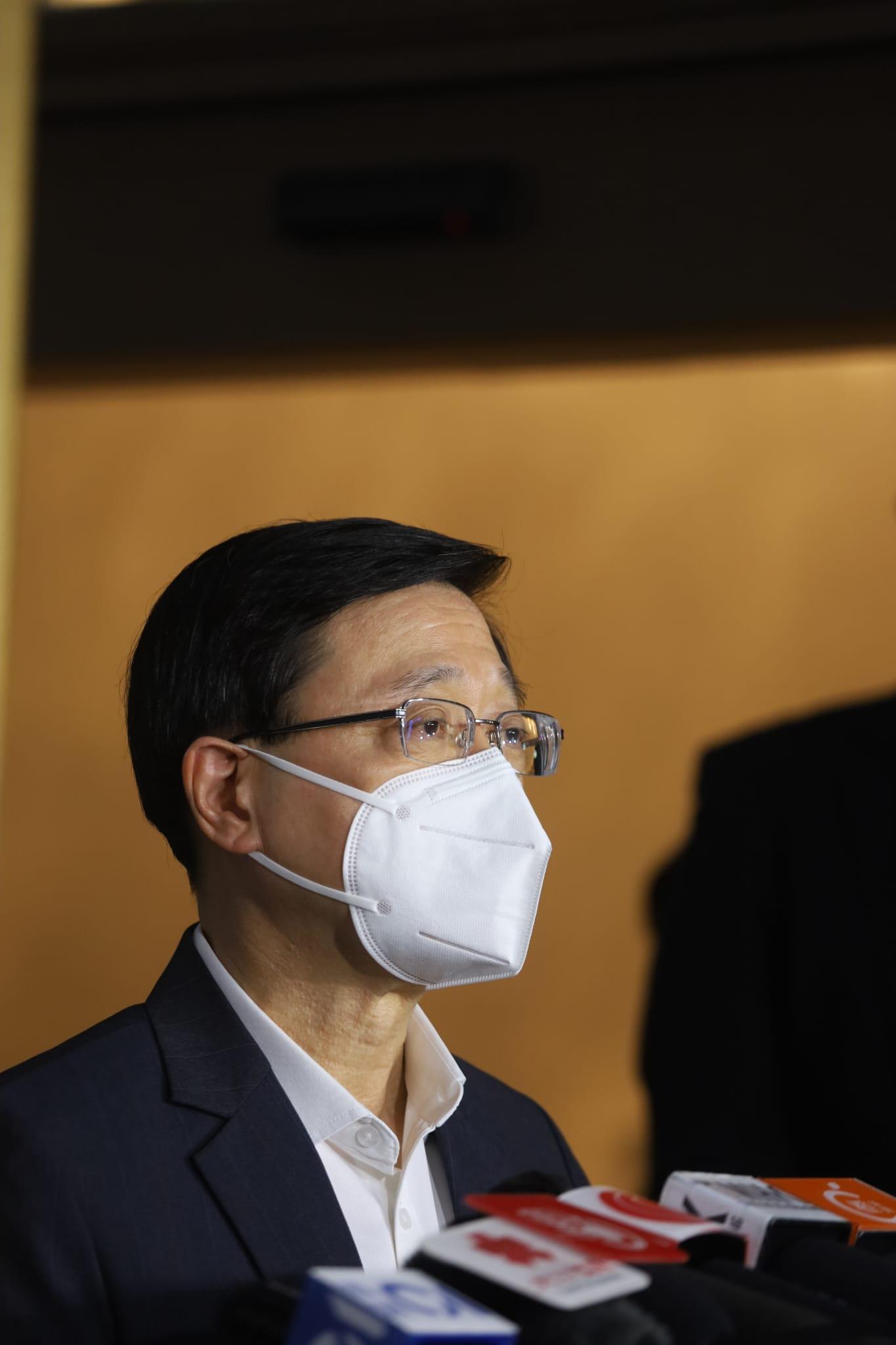 李家超稱,第六屆政府會「長期堅持」有關「完善選舉制度」立場。