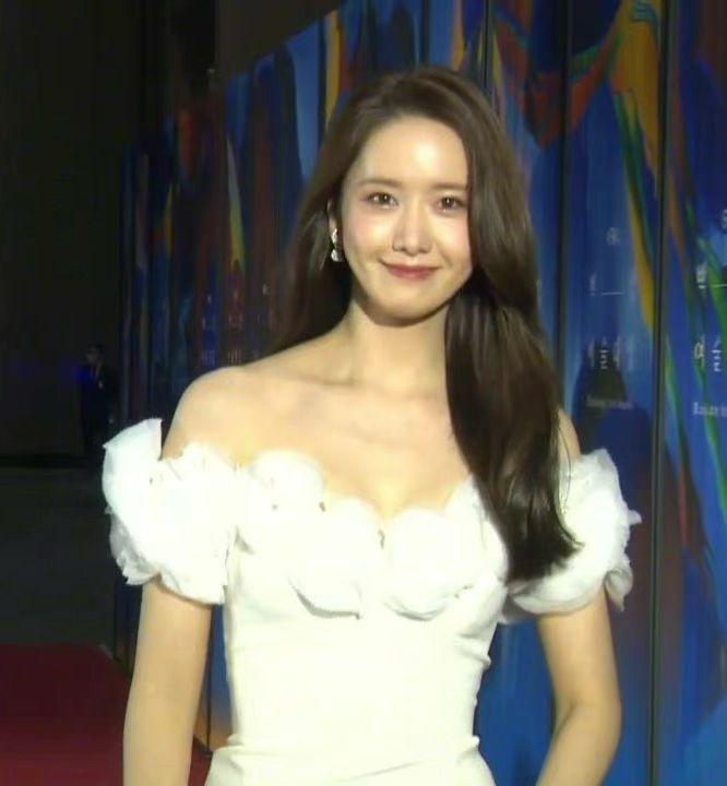 少女時代的潤娥