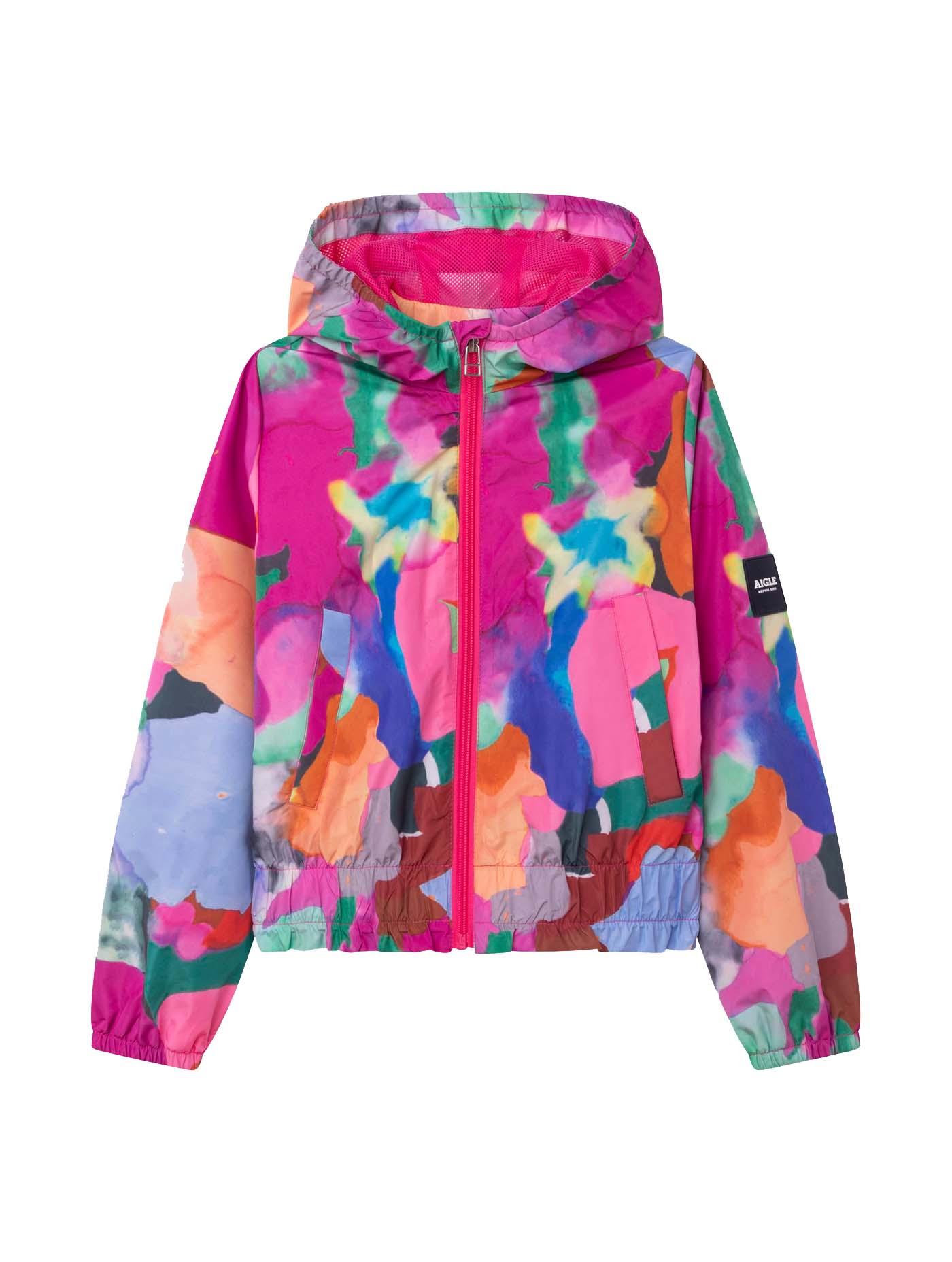 童裝印花撥水外套(女童)|以再生纖維物料設計的拉鍊開胸外套配備撥水功能,專為時晴時雨的不穩天氣而設,斑斕的彩色印花猶如百花盛放的春日,亮眼奪目,特別於帽子加入反光條紋,方便在昏暗天氣下隨時留意小孩的安全。