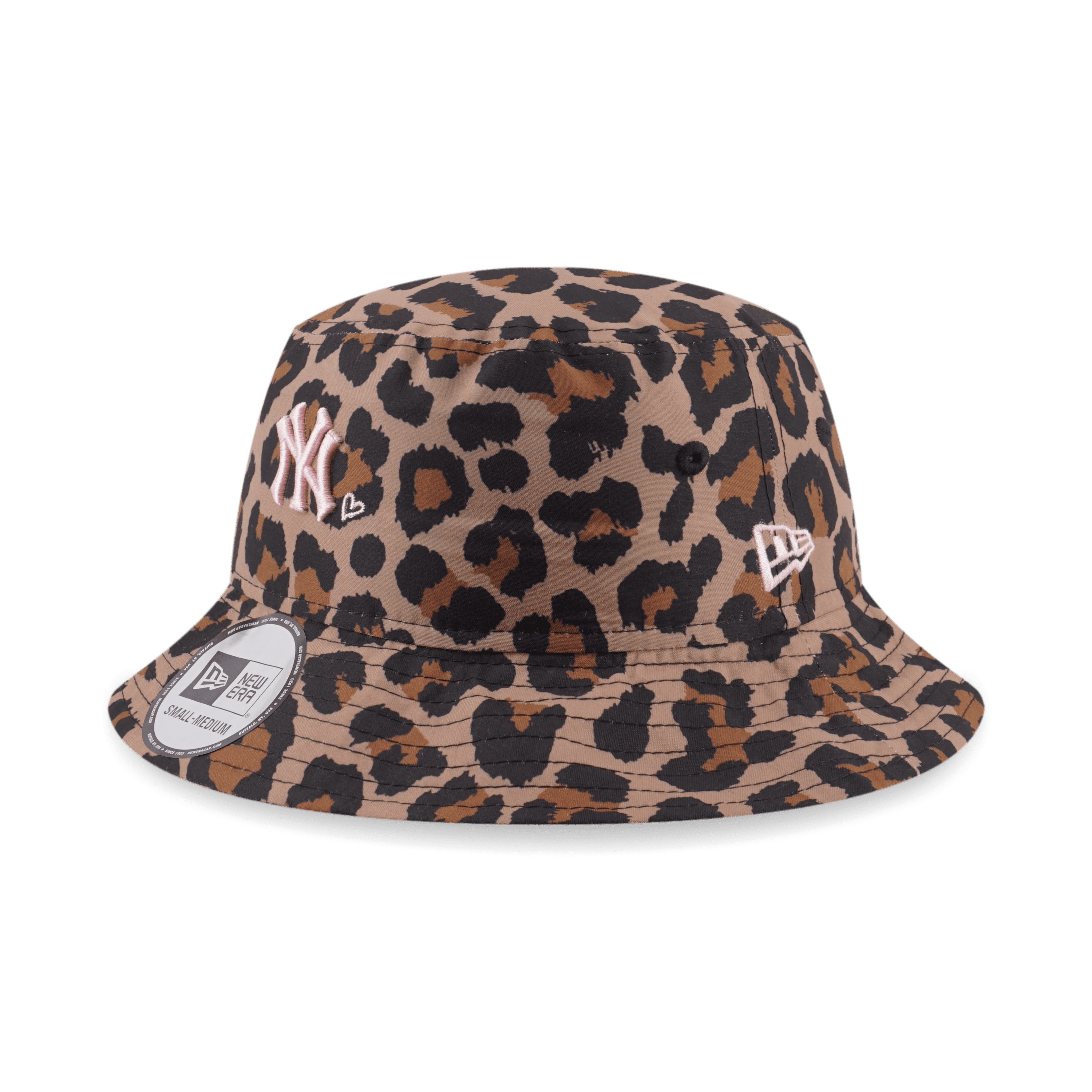 MLB WOMEN BUCKET 01│漁夫帽更大玩不同物料和花紋圖案,不但有純色黑、粉紅。品牌更推出了向來深受潮人歡迎的牛仔布藍、豹紋,為造型帶來更多時尚變化。