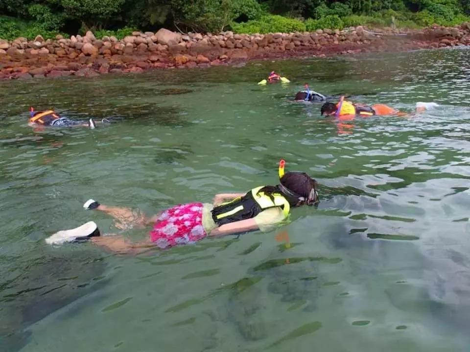 2-2.5小時水中浮潛體驗