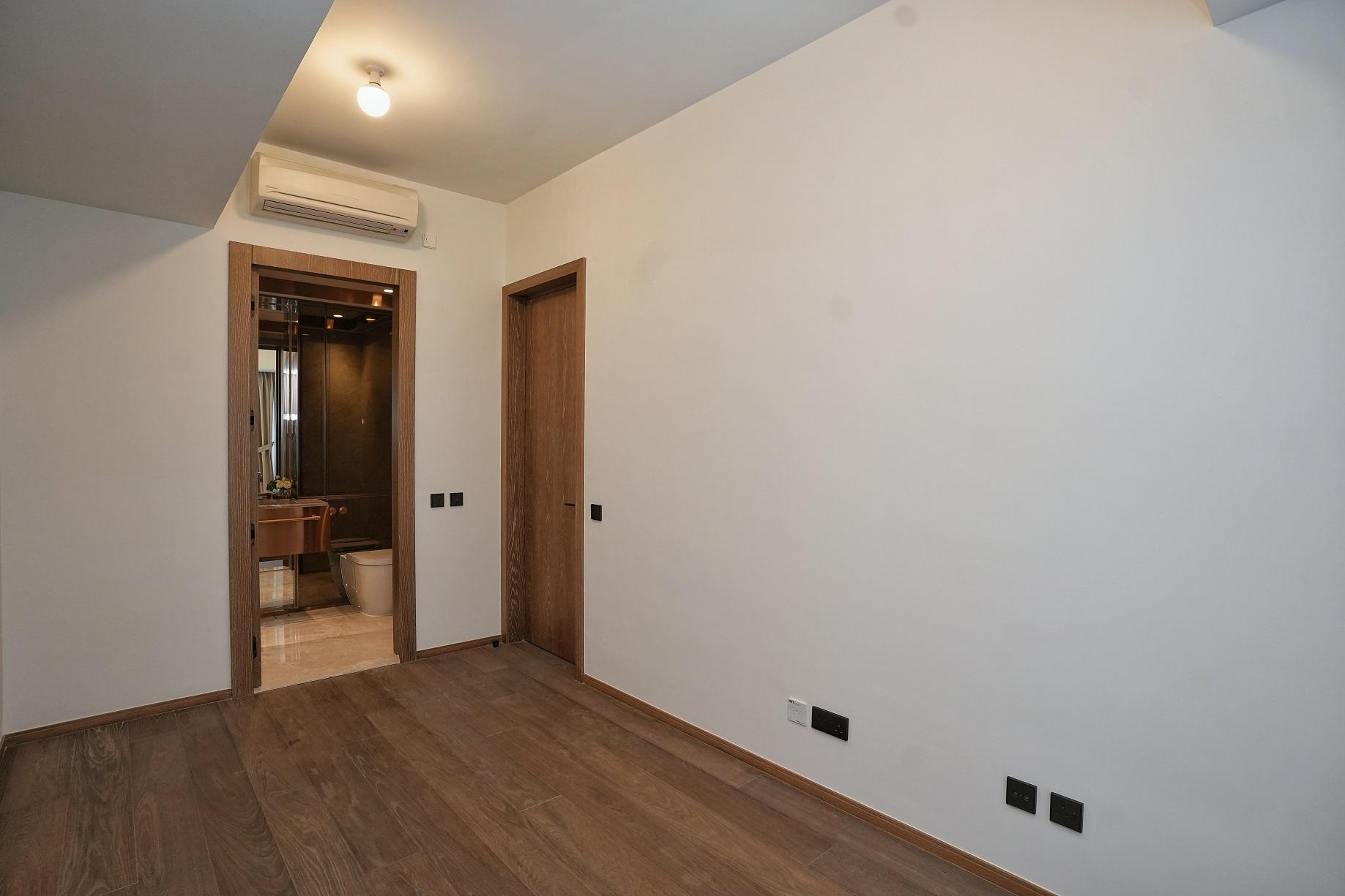 單位05無改動示範單位 實用面積1818方呎