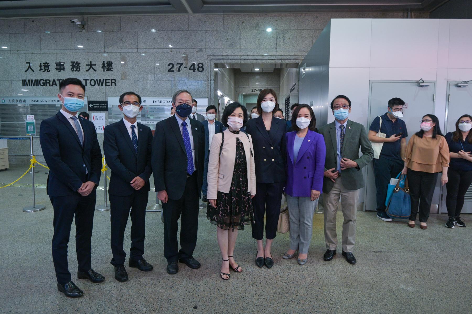 新民黨, 葉劉淑儀, 李家超, 黎棟國, 容海恩