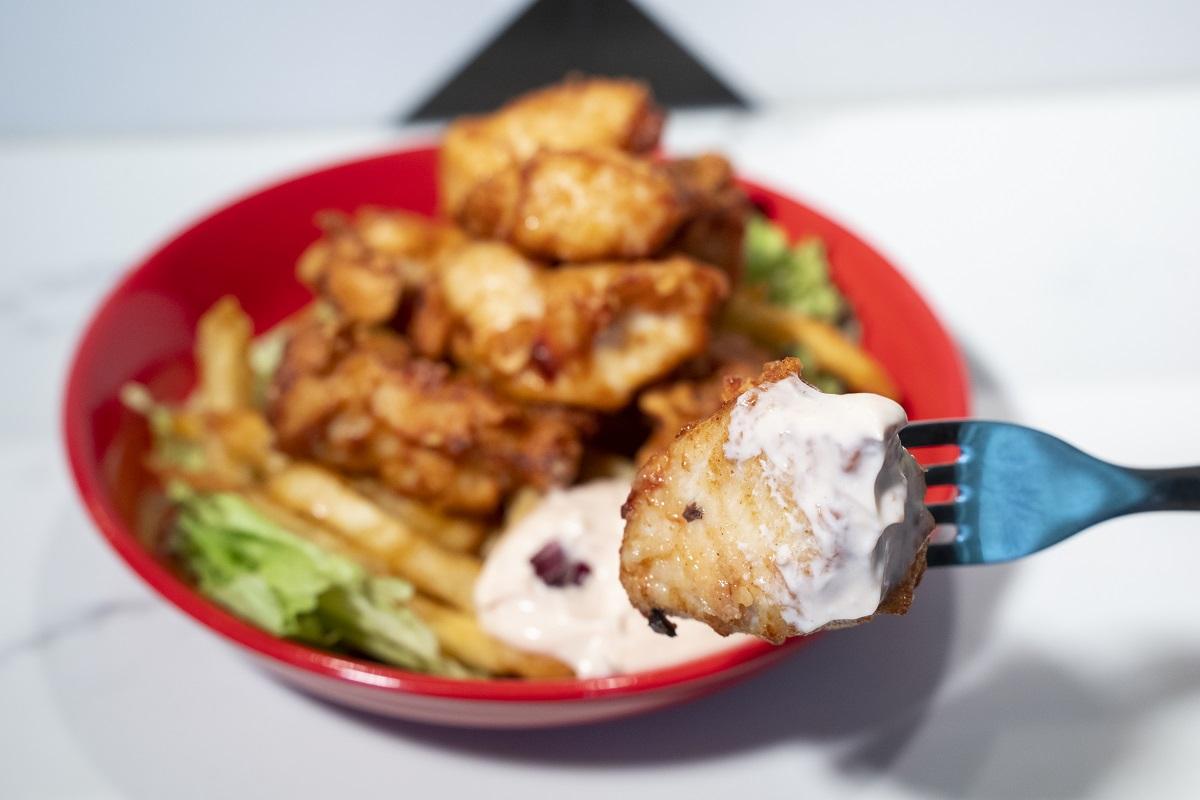 南乳炸雞球配薯條($78)