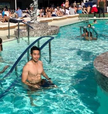 李根大尉短期內將回南韓接受復康等治療。(IG)