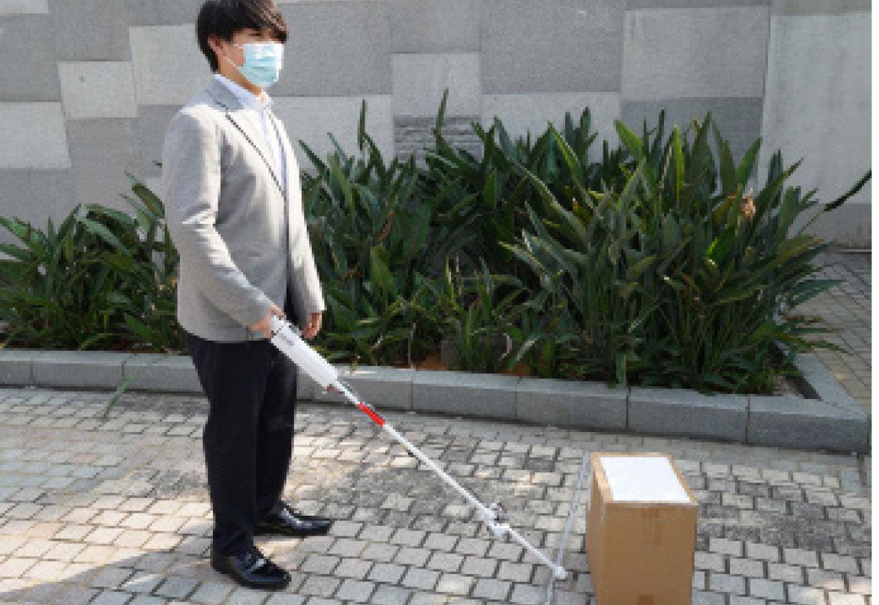 大專生研智能「盲公竹」 AI鏡頭辨障礙物防跌倒