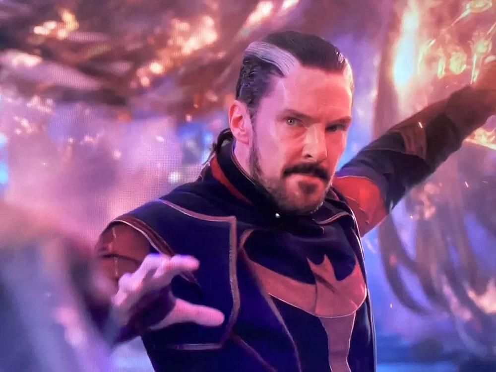 多元宇宙引發多位不同的奇異博士現身。