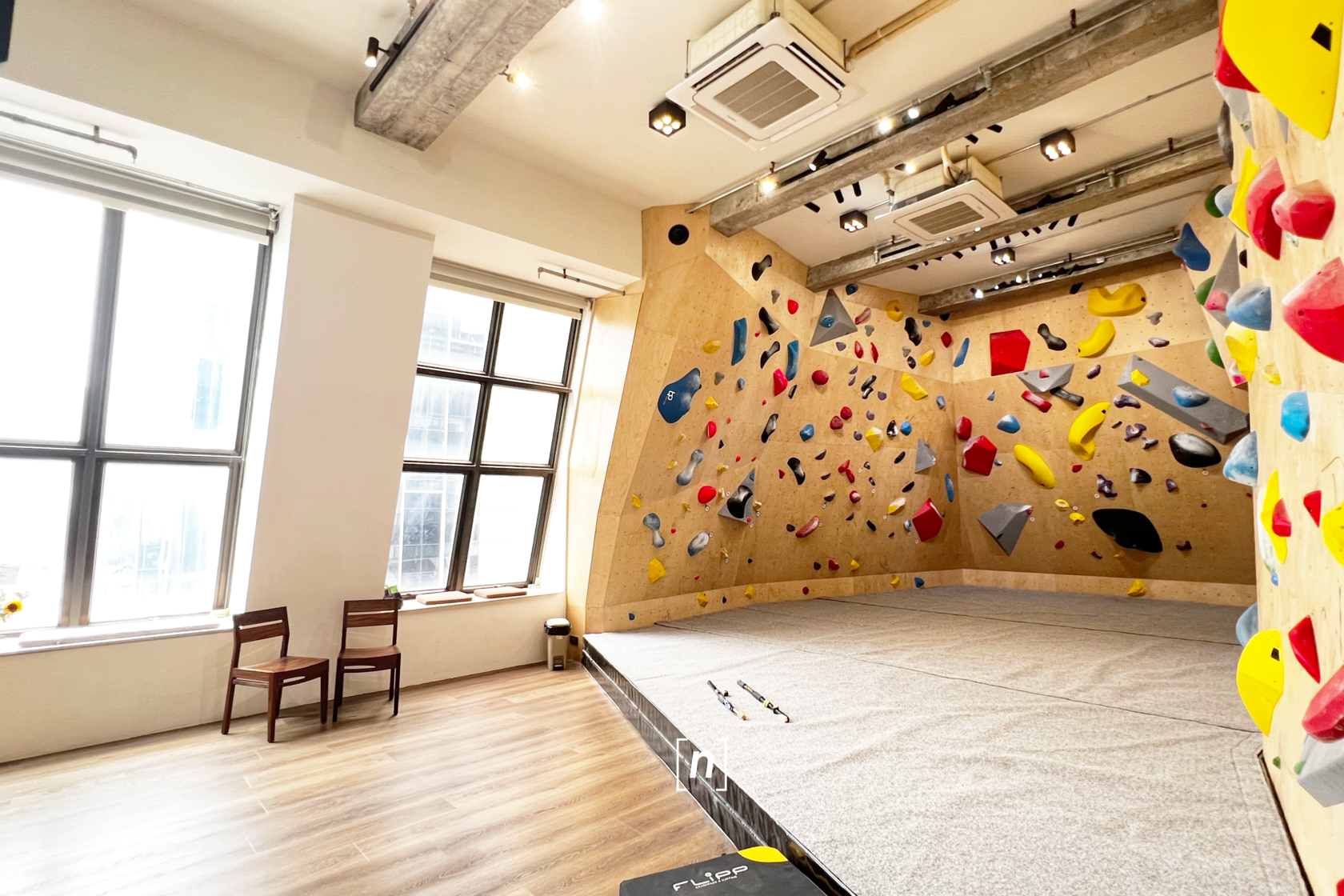 n bouldering選址灣仔商廈,方便一眾港島居民及上班族。(蘇文傑攝)