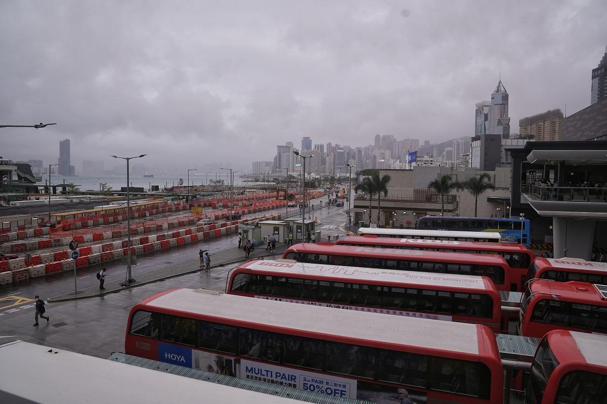 會展站公共運輸交匯處位於舊灣仔碼頭巴士總站原址。(資料圖片/夏家朗攝)