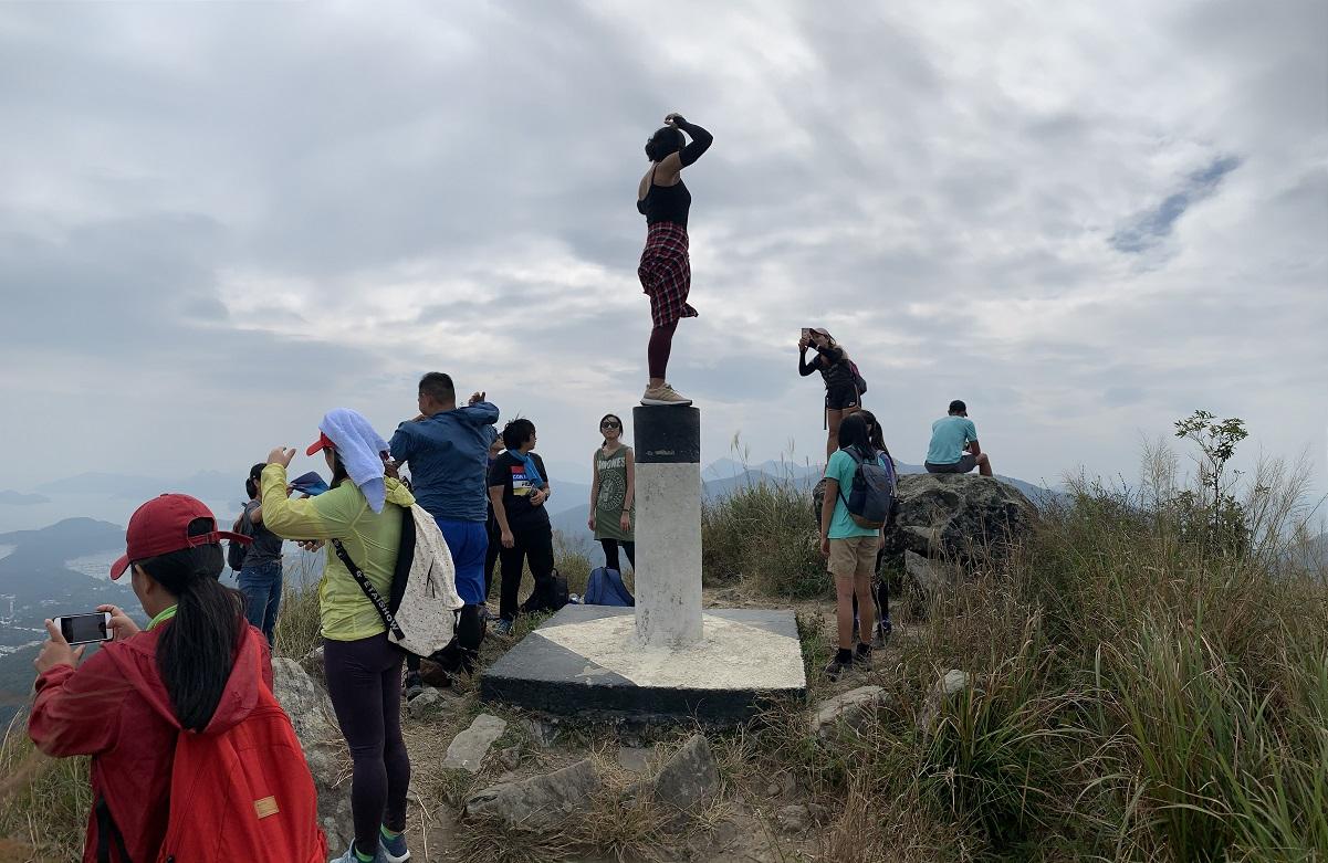 昂平草原、大金鐘行山路線