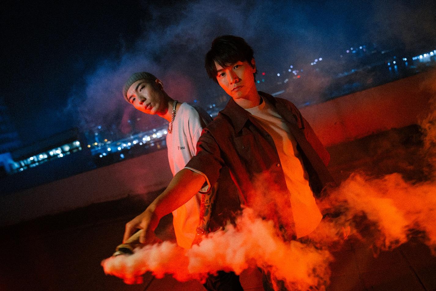 Jason新歌《墜落》首次與本志rapper Novel Fergus合作。