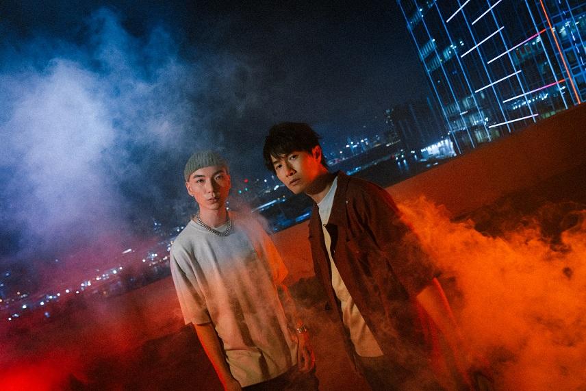 Jason 新歌《墜落》首度與與Rapper Novel Fergus合作。