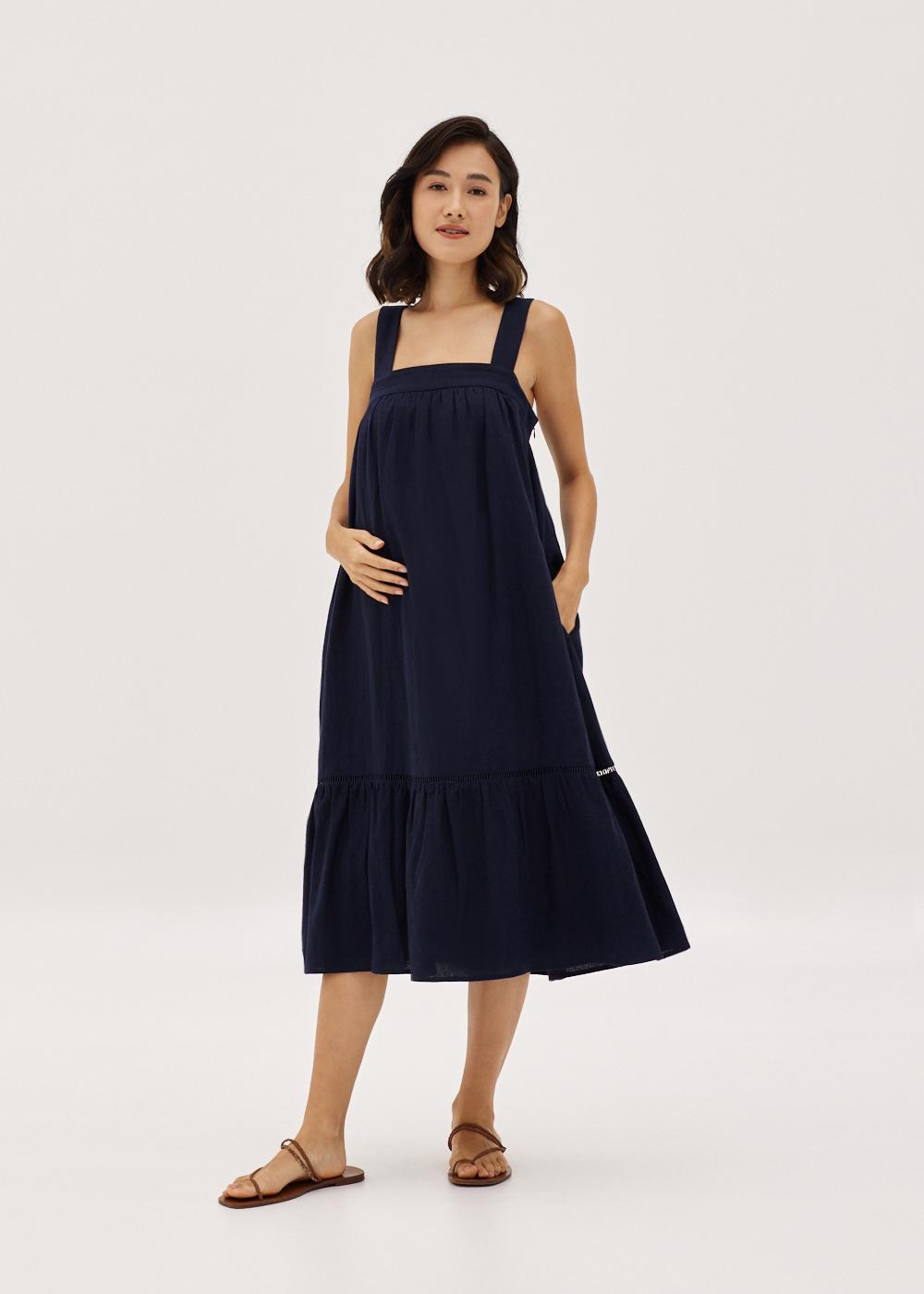 Fariya彈性連衣裙以舒適亞麻布面料製成。