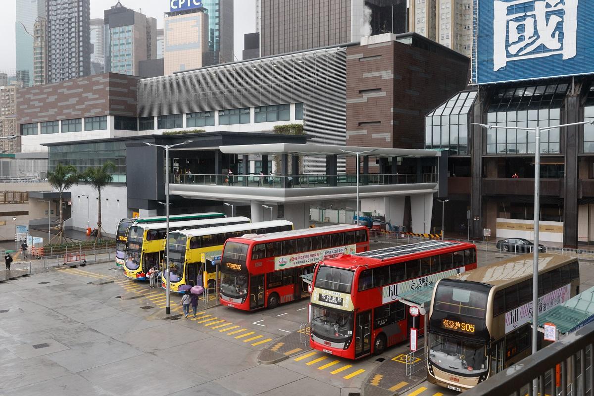 會展站公共運輸交匯處位於舊灣仔碼頭巴士總站原址。(資料圖片/蘇文傑攝)