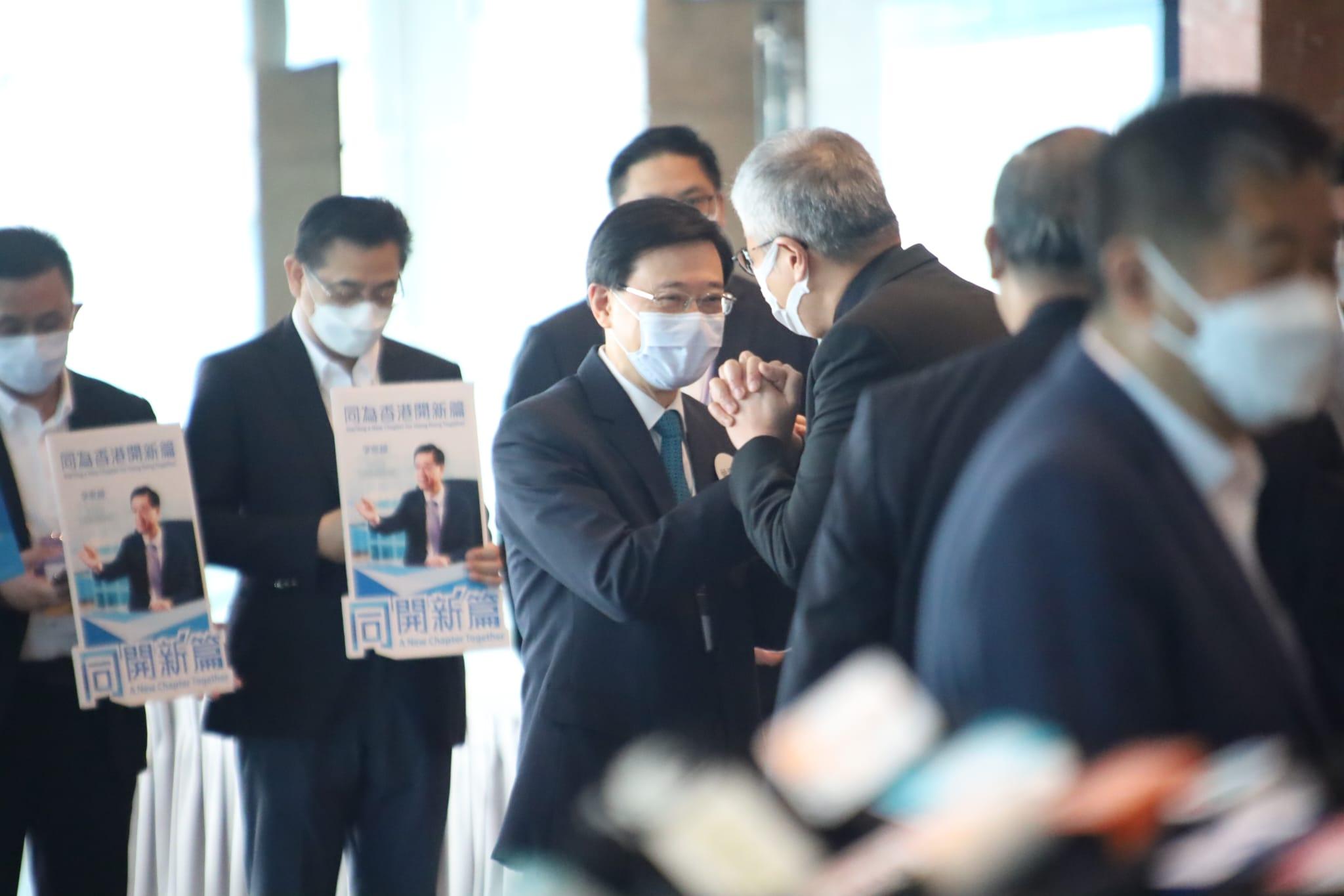 特首選舉|投票早上9點展開 候選人李家超抵達現場(持續更新)