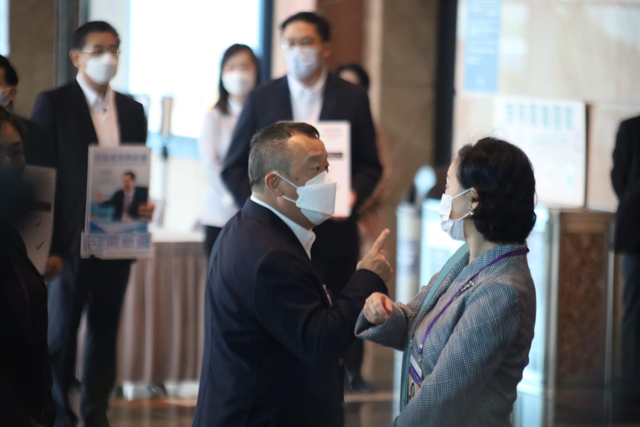 特首選舉|投票早上9點展開 候選人李家超抵達現場(持續更新)