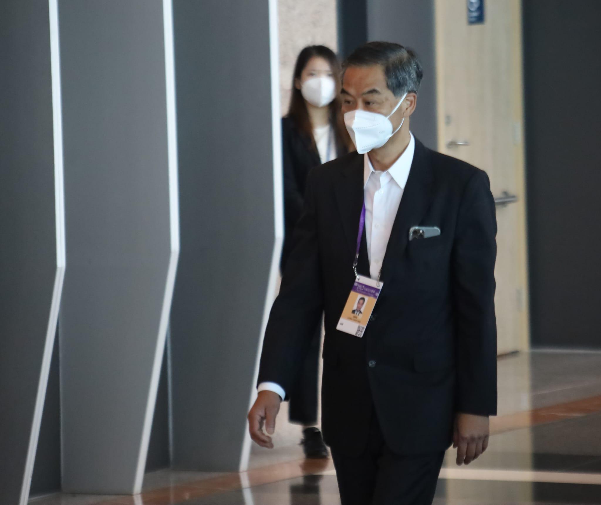 特首選舉|投票早上9點展開 候選人李家超抵達現場(持續更新)