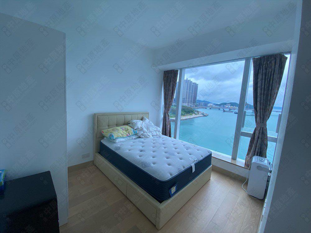 二手蝕讓|有相睇!MONTEREY全海景三房雙破頂沽 原業主3年仍損手走