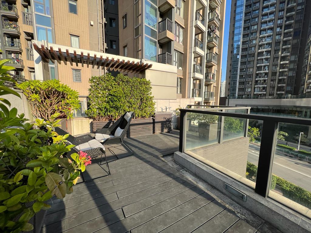 雙破頂|多相!將軍澳天晉IIIA獨立屋5124萬沽 擁千呎花園+私人泳池