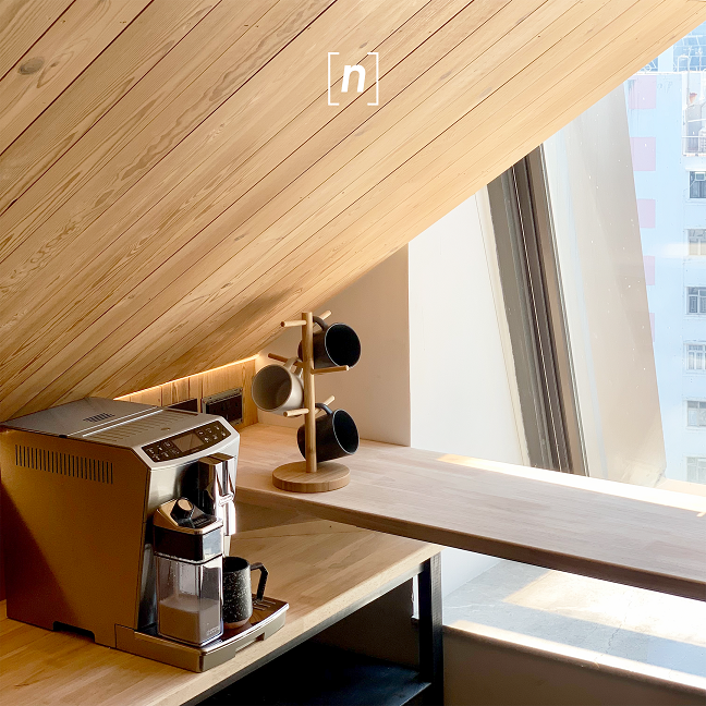 月票會員除了可以隨時挑戰每星期更換的新抱石路線外,亦可免費享用咖啡。(蘇文傑攝)