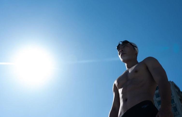 Edan在IG上貼出露肉劇照,並懷念自己已消失的肌肉。