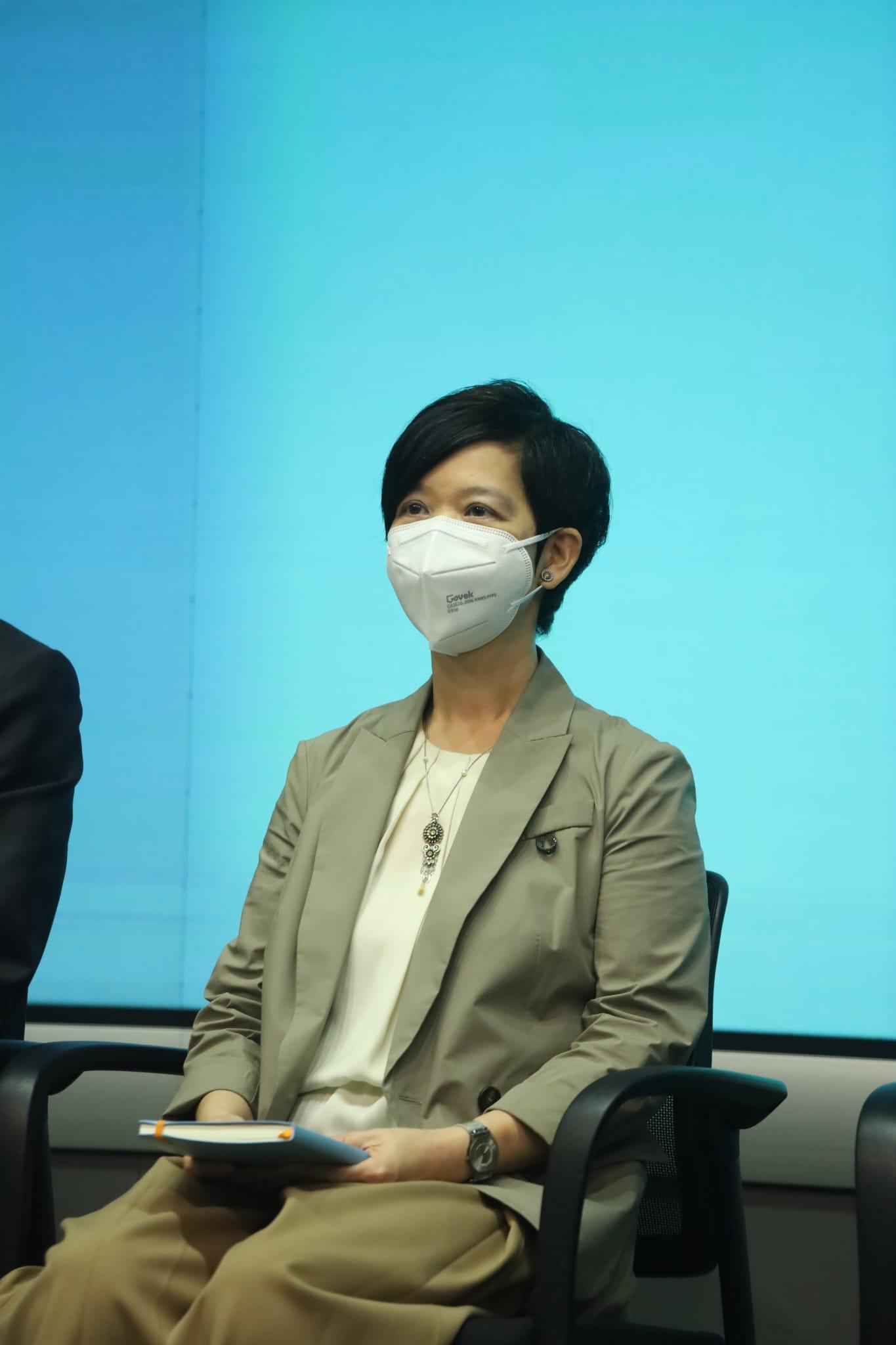 李家超班子|李家超形容新班子是多元 忠誠 執行力強