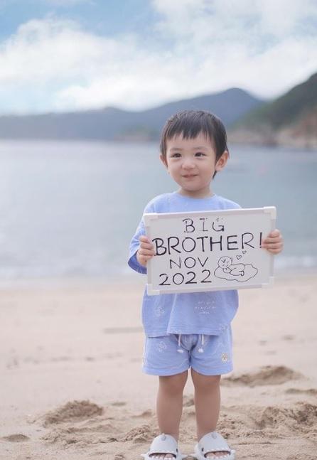 囝囝Virgil於今年11月將會做哥哥。