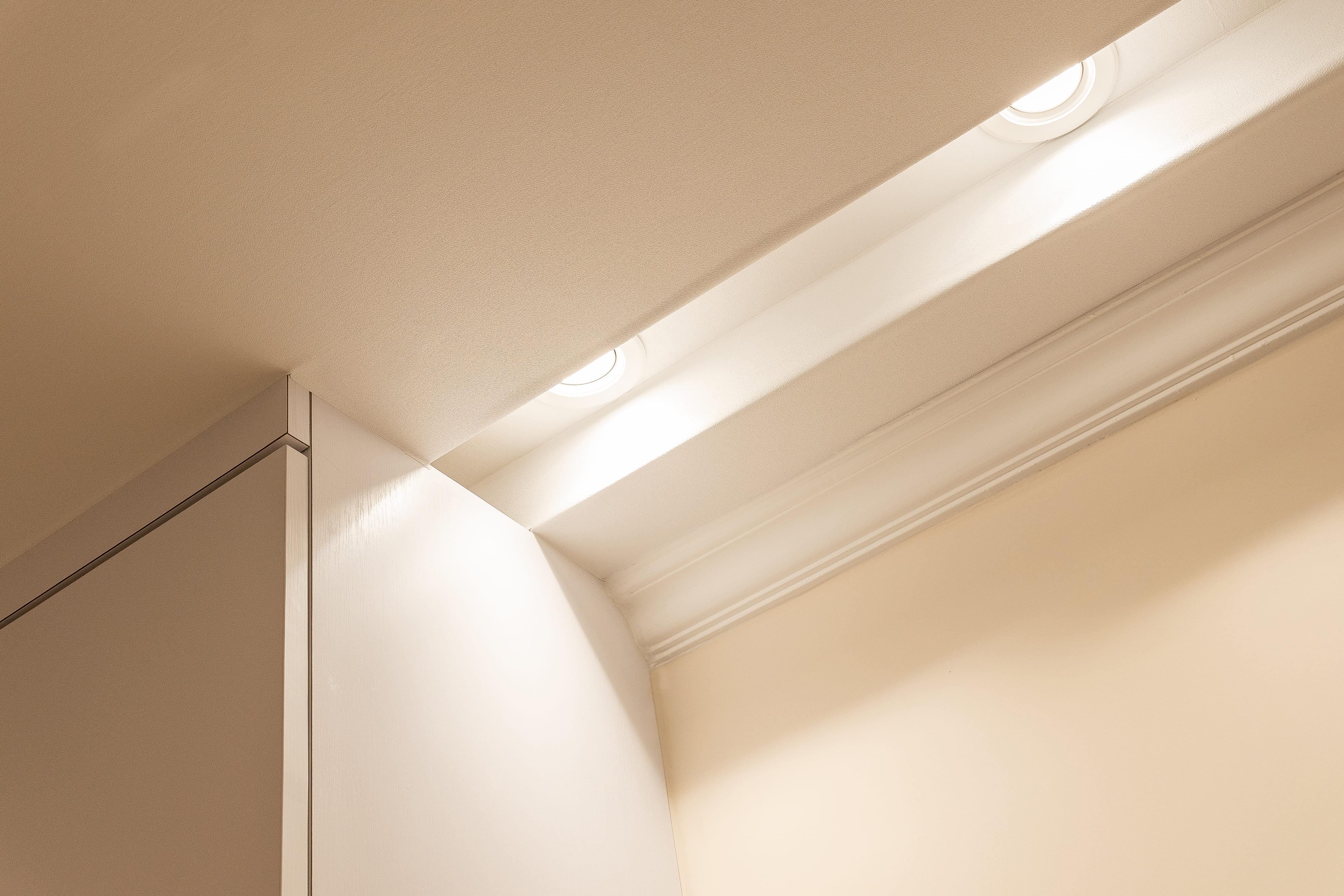 假天花及及凹入式燈槽