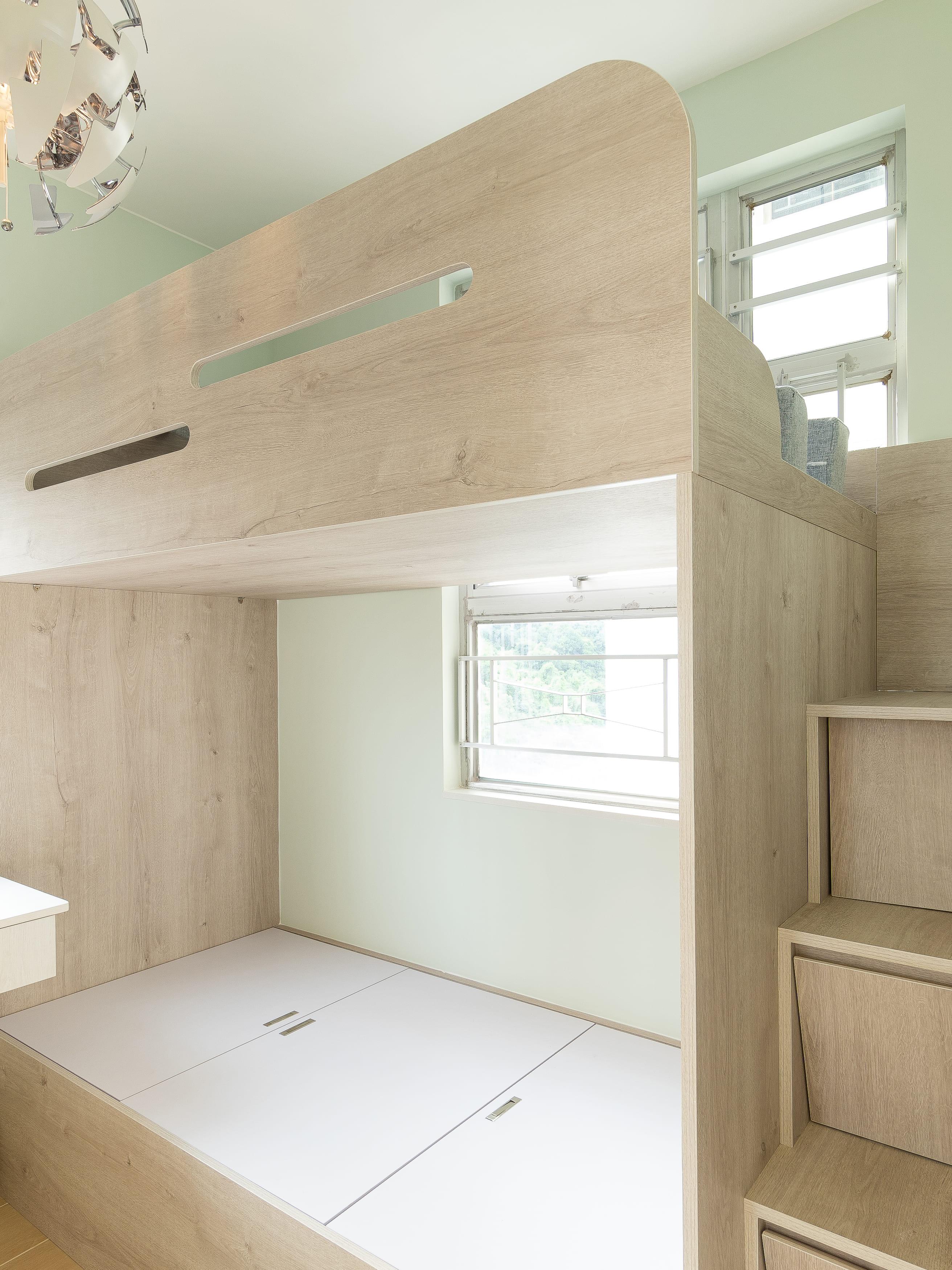 兩個兒子的睡房就造了一張碌架床