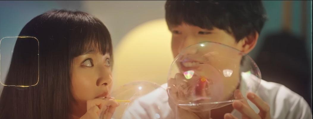 吳若希新歌《慢鏡》的MV已在YouTube上架。