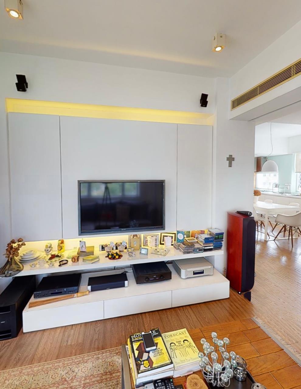 「呂」字型設計的大廳,間隔分明實用。