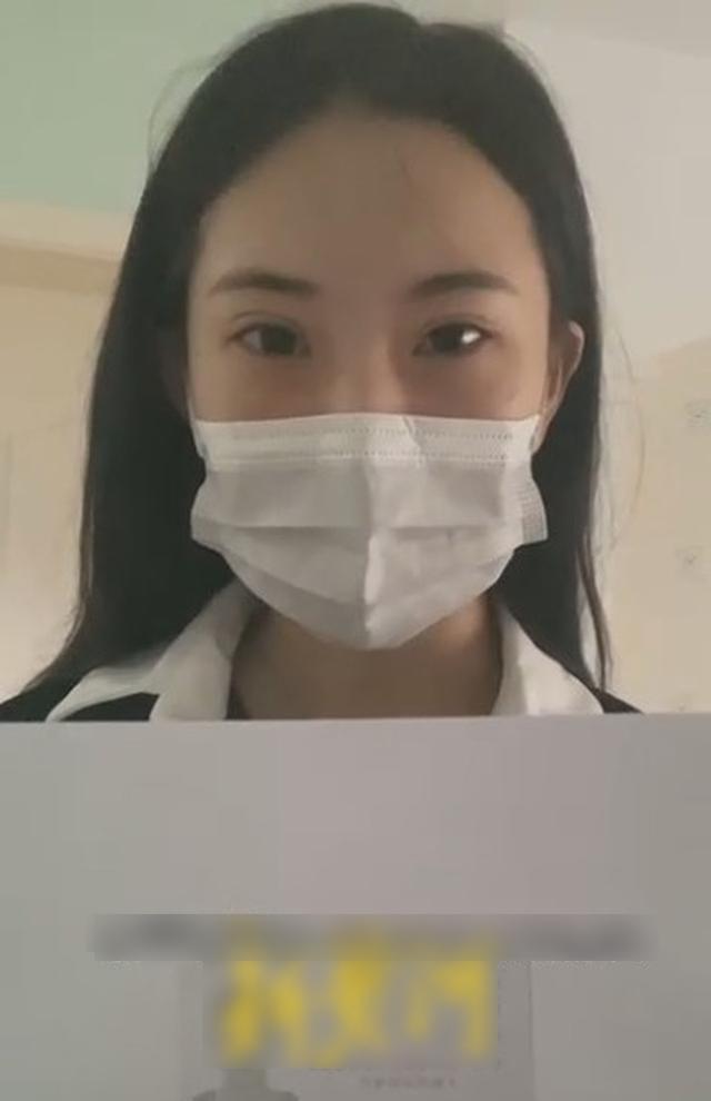 實名舉報唐山黑惡勢力的姓張酒吧駐唱歌手。(互聯網)