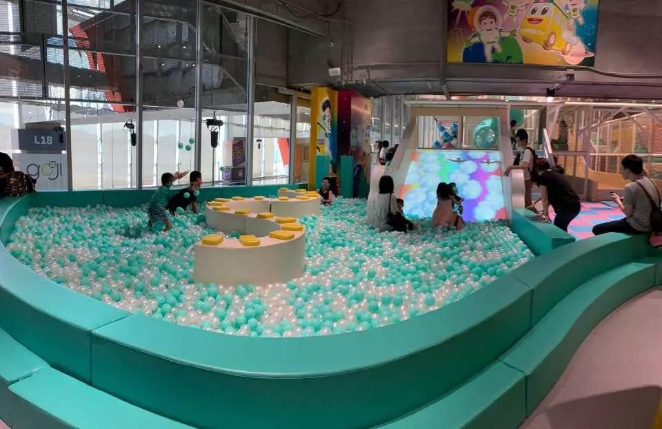 智遊天地E3 Club Playland佔地逾萬呎,設有多個遊戲區域,一票任玩!
