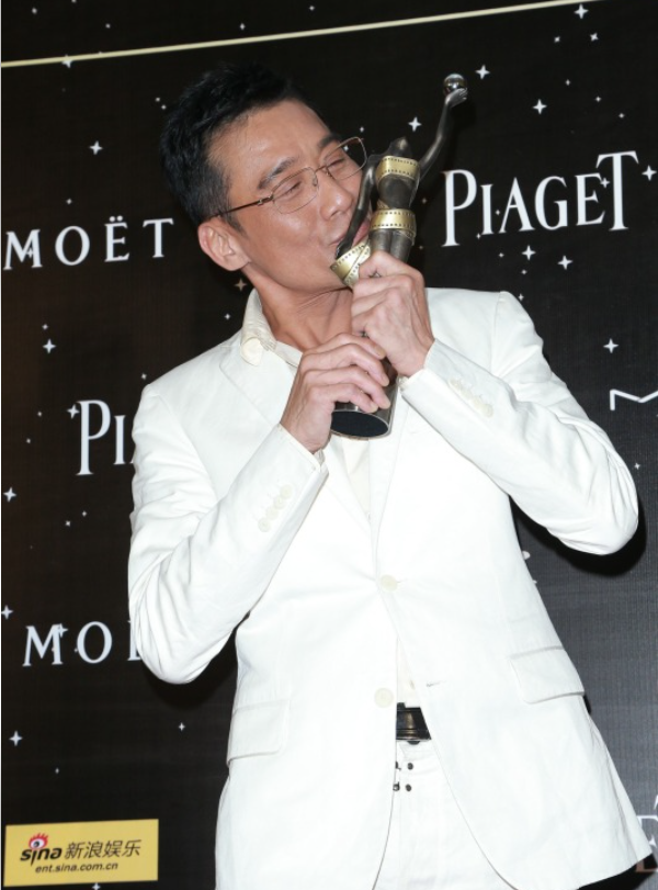 梁家輝14次入圍「最佳男主角」,4次獲獎。圖為第32屆金像獎,梁家輝憑《寒戰》奪影帝。