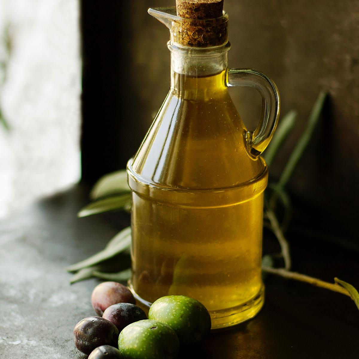 維他命C及E:植物油