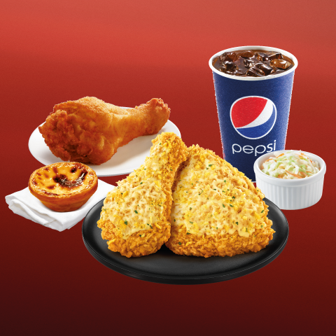 O2 蒜蓉包爆脆雞豐盛套餐售價:港幣$52起 2件蒜蓉包爆脆雞 + 家鄉雞/香辣脆雞/狂惹香燒雞 + 菜絲沙律 (普通) + 經典葡撻 + 汽水(中)