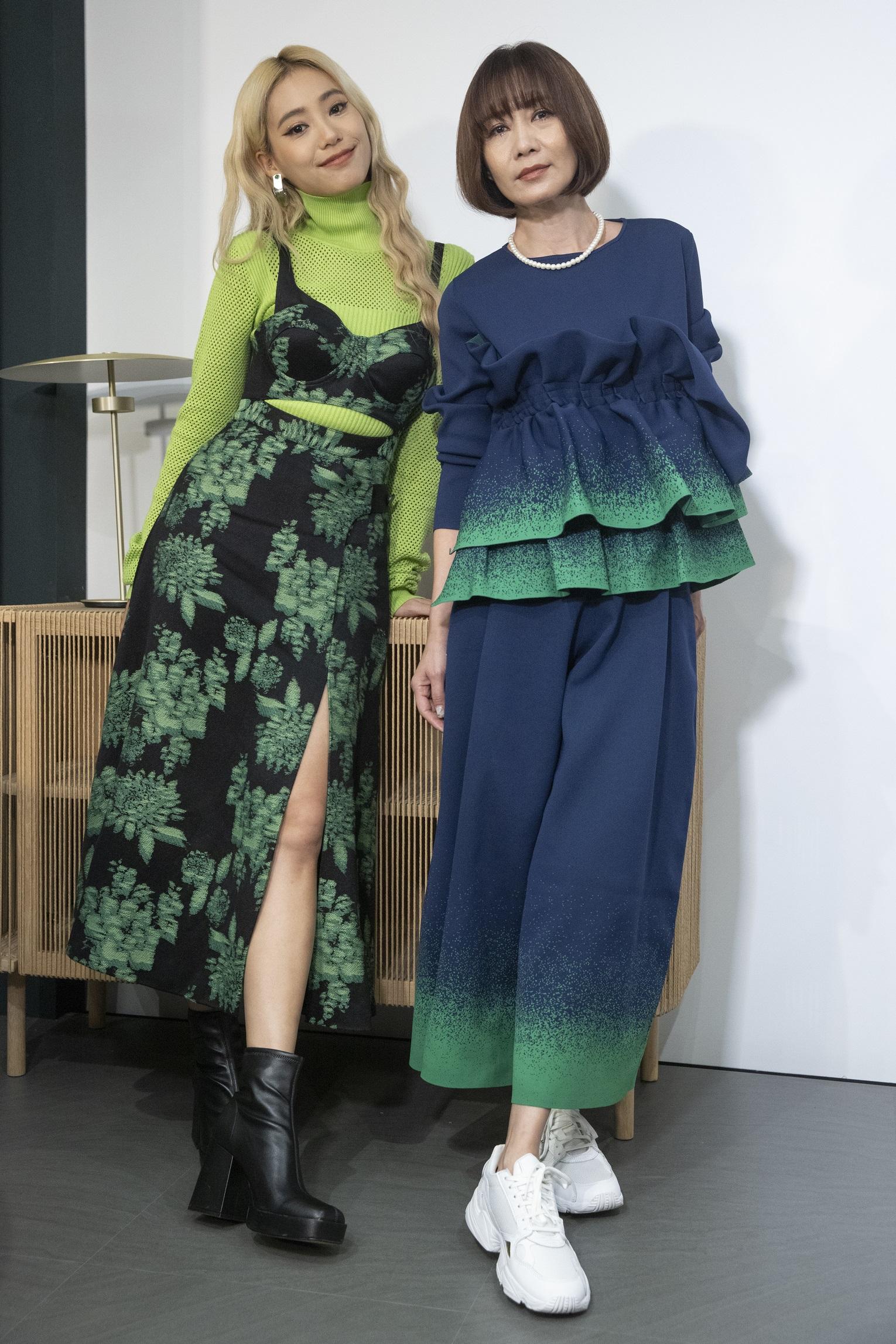 Jace與趙學而在《隔離童話集》演上司下屬。(蘇文傑攝)