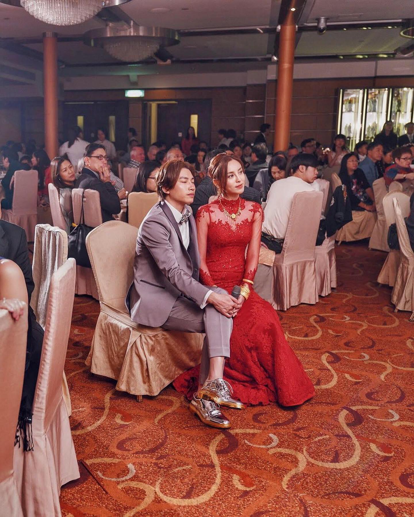 36歲雨僑貼當年與丈夫的婚宴照片懷念珍寶。