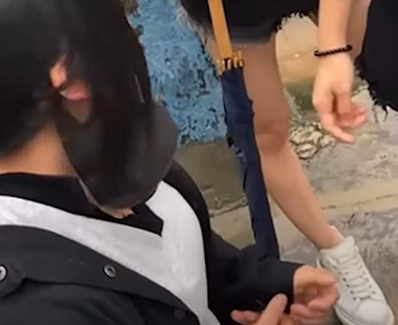 網上流傳疑似事發片段。(YouTube)