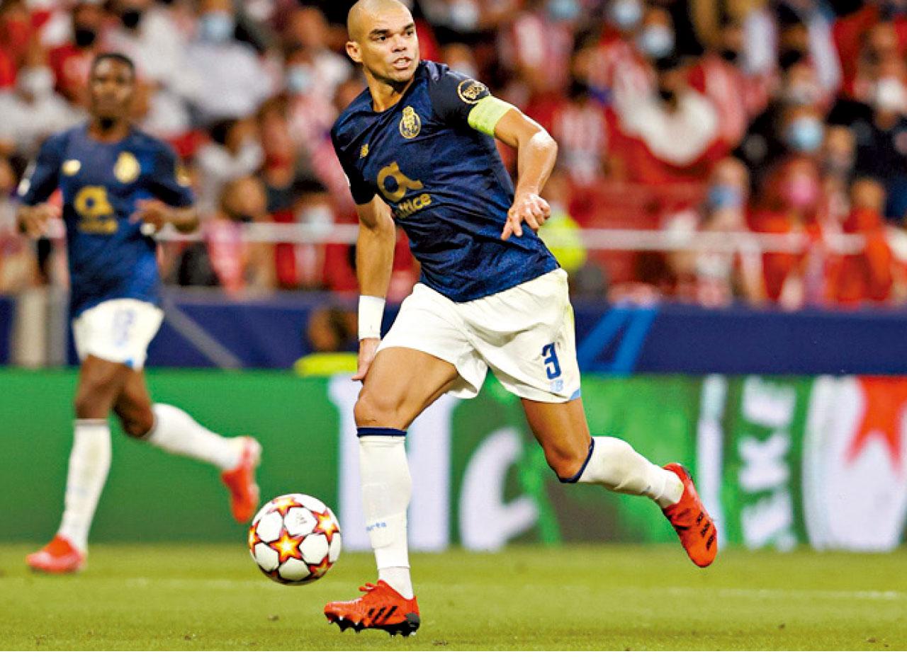 魯迪格拒巴塞終投皇馬